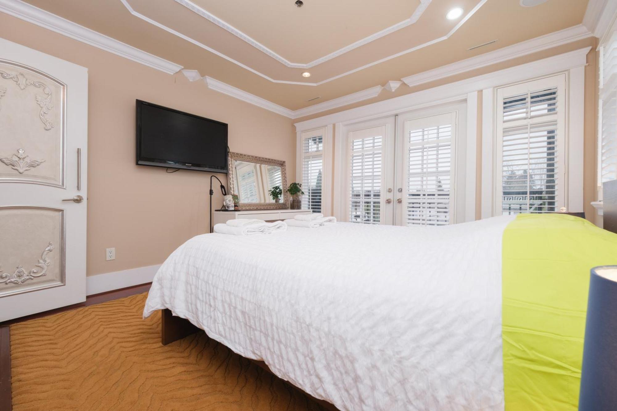 Oakridge Luxury Homestay バンクーバー エクステリア 写真